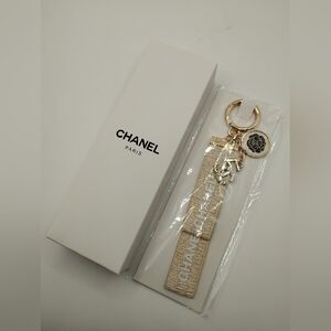 CHANEL Gold and Cream Keychain Holder Brand New In Original Packaging